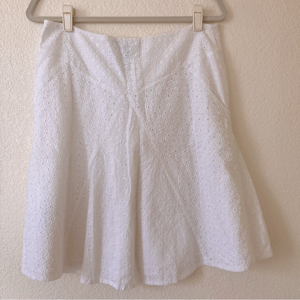 Ralph Lauren Size 8 white skirt used great condition